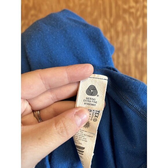 Meriwool Layers Women’s 1/2 Zip Sweater Size XS 250g Merino Wool Electric Blue - Picture 8 of 10